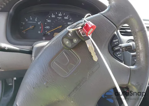 2000 Honda Accord 3.0 Ex z USA, uszkodzony, nr VIN 1HGCG1656YA078338